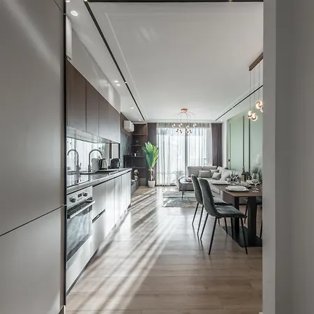 דירה Modern Beachside Oasis